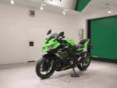 Kawasaki Ninja ZX-25R KRT Edition 2021
