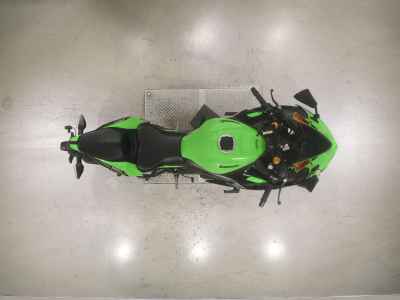 Kawasaki Ninja ZX-25R KRT Edition 2021