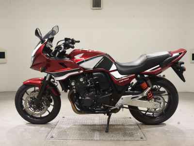 Honda CB400 Super Boldor 2021