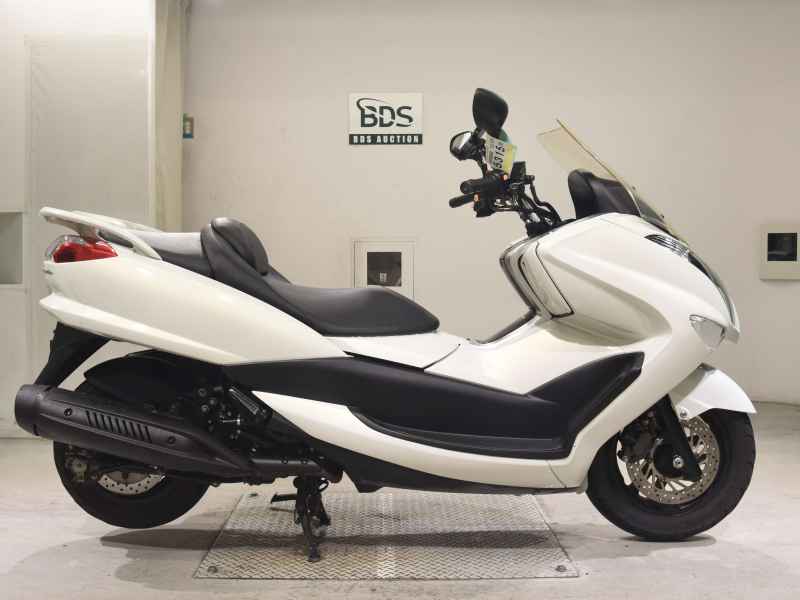 Yamaha Majesty 250