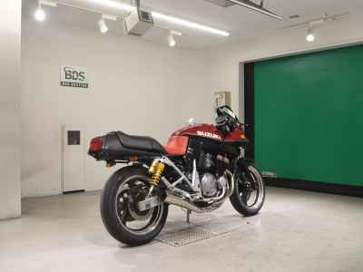Suzuki GSX250S Katana