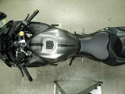 Kawasaki Ninja ZX-4R SE 2025