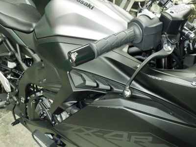 Kawasaki Ninja ZX-4R SE 2025