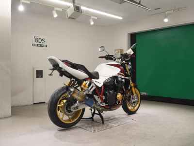 Honda CB1300SF 2023