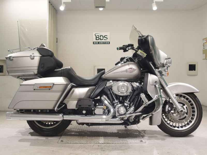 Harley-Davidson Electra Glide FLHTC1580 2008