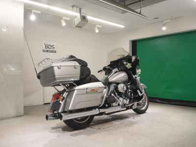 Harley-Davidson Electra Glide FLHTC1580 2008