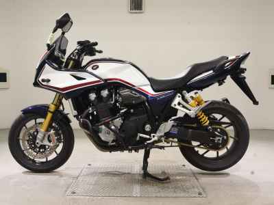 Honda CB1300 Super Boldor 2021