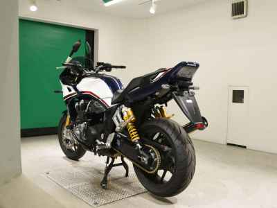 Honda CB1300 Super Boldor 2021