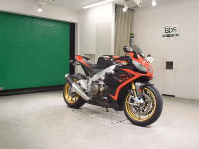 Aprilia RSV4 1000 Factory 2014