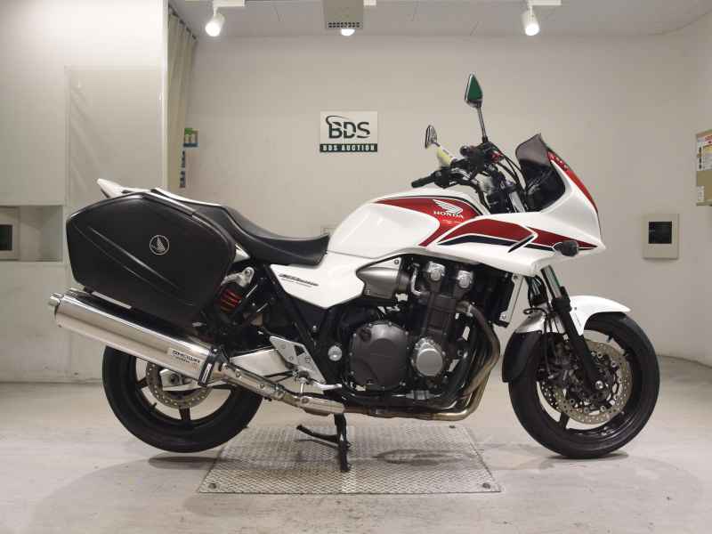 Honda CB1300 Super Boldor 2011