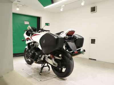 Honda CB1300 Super Boldor 2011