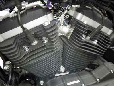 Harley-Davidson Sportster Iron XL883N 2012