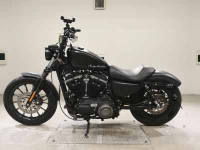 Harley-Davidson Sportster Iron XL883N 2012