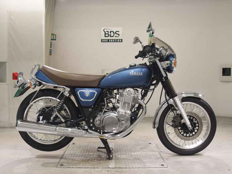 Yamaha SR400 2020