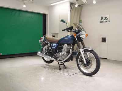 Yamaha SR400 2020