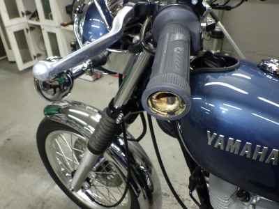 Yamaha SR400 2020