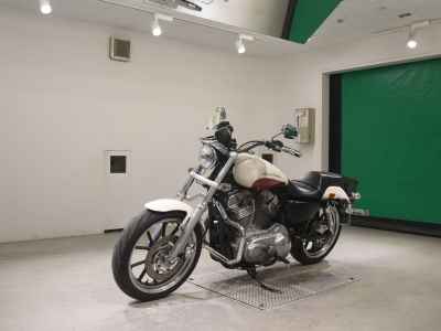 Harley-Davidson Sportster XL883L 2011