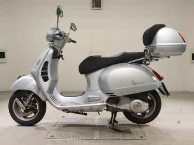 Vespa GTS 250