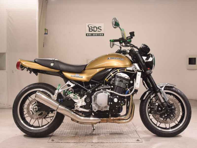 Kawasaki Z900RS 2021