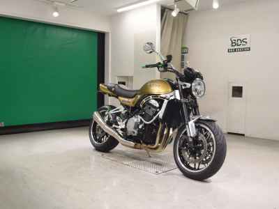 Kawasaki Z900RS 2021