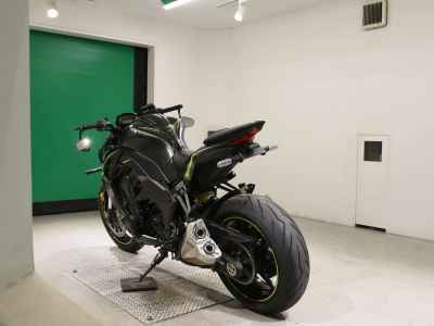 Kawasaki Z1000R 2018