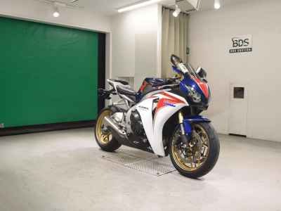Honda CBR1000RR 2011