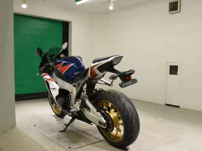 Honda CBR1000RR 2011