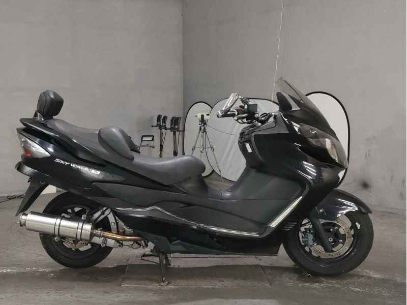 Suzuki Skywave 250S