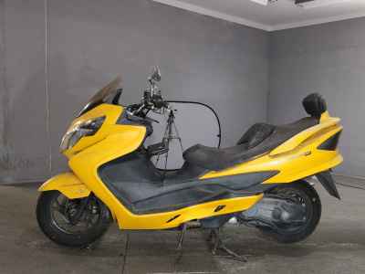 Suzuki Skywave 250M
