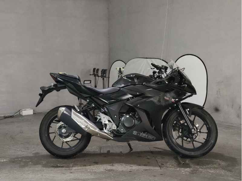 Suzuki GSX250R