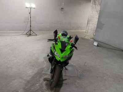 Kawasaki Ninja ZX-25R 2021