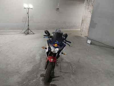 Honda CBR250R 2011