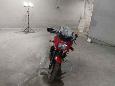 Kawasaki GPZ900R