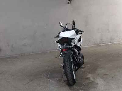 Honda CBR250RR 2023
