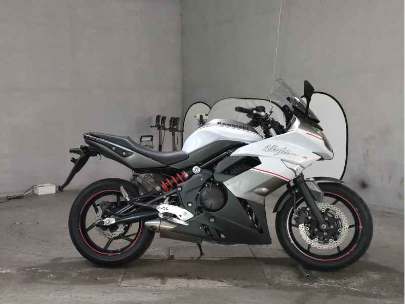 Kawasaki Ninja 400R 2013