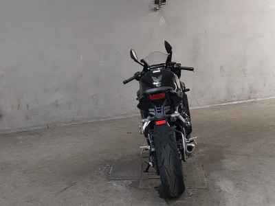Honda CBR650R 2024