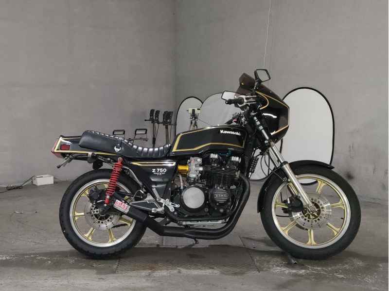 Kawasaki Z750FX 2013