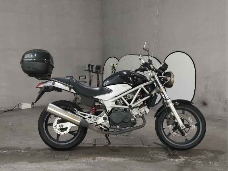 Honda VTR250 2009