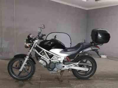 Honda VTR250 2009