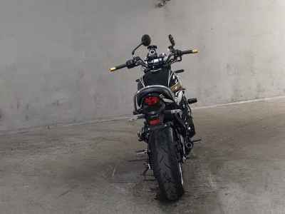 Kawasaki Z900RS 2022