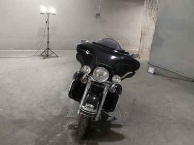 Harley-Davidson Electra Glide FLHTCU1690 2013
