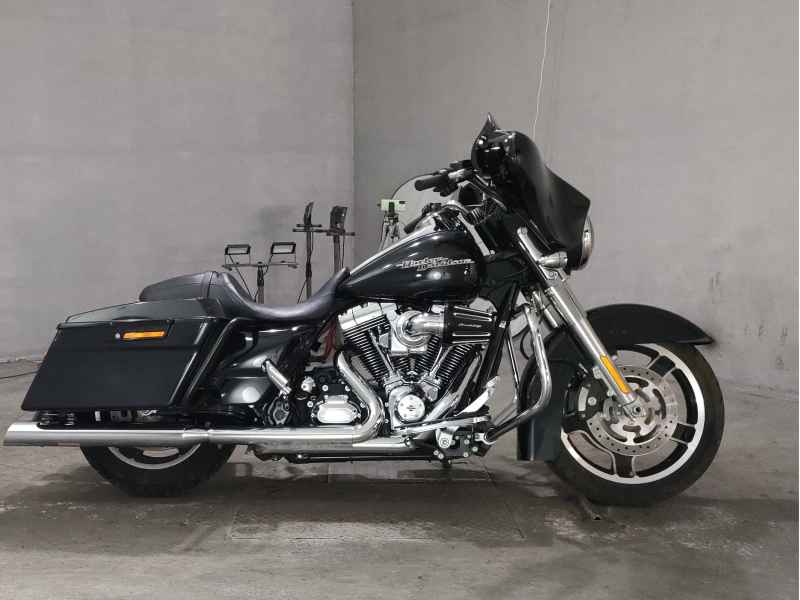 Harley-Davidson Street Glide FLHX1690 2013