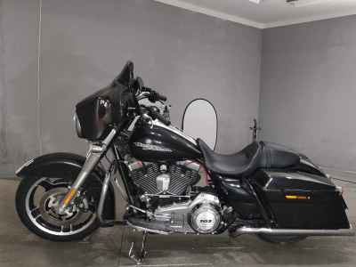 Harley-Davidson Street Glide FLHX1690 2013