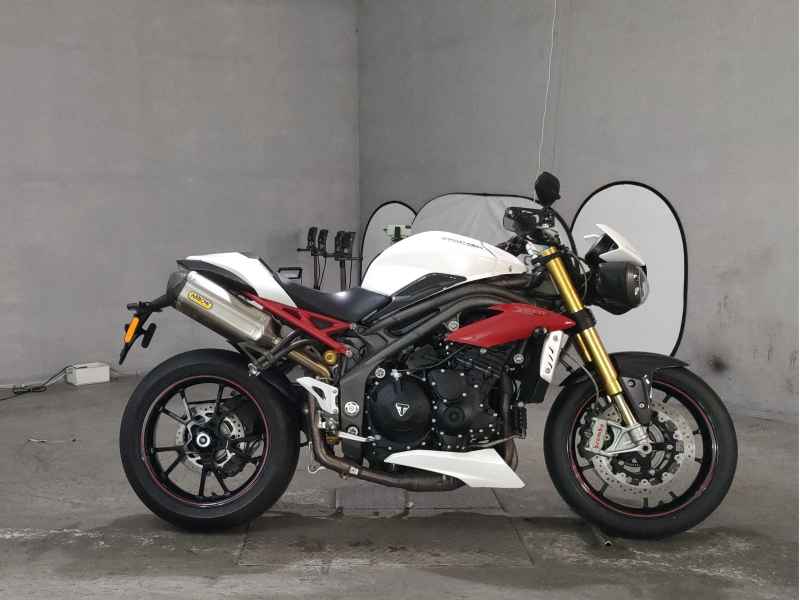 Triumph Speed Triple 1050 R 2016