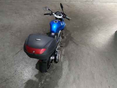 Suzuki GSR250