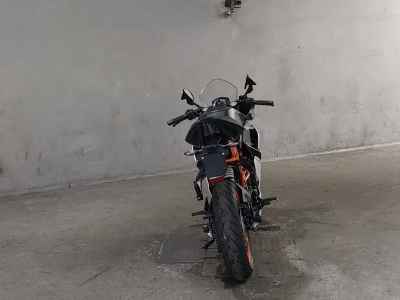 KTM RC 390 2015