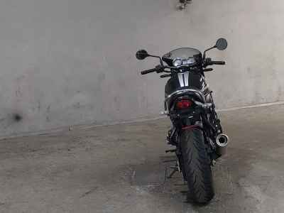 Kawasaki Z900RS Cafe 2021