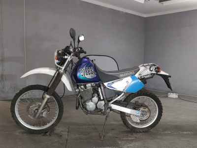 Suzuki Djebel 250XC