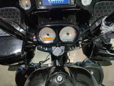 Harley-Davidson Road Glide FLTRXS1690 2014