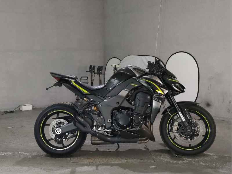 Kawasaki Z1000R 2017